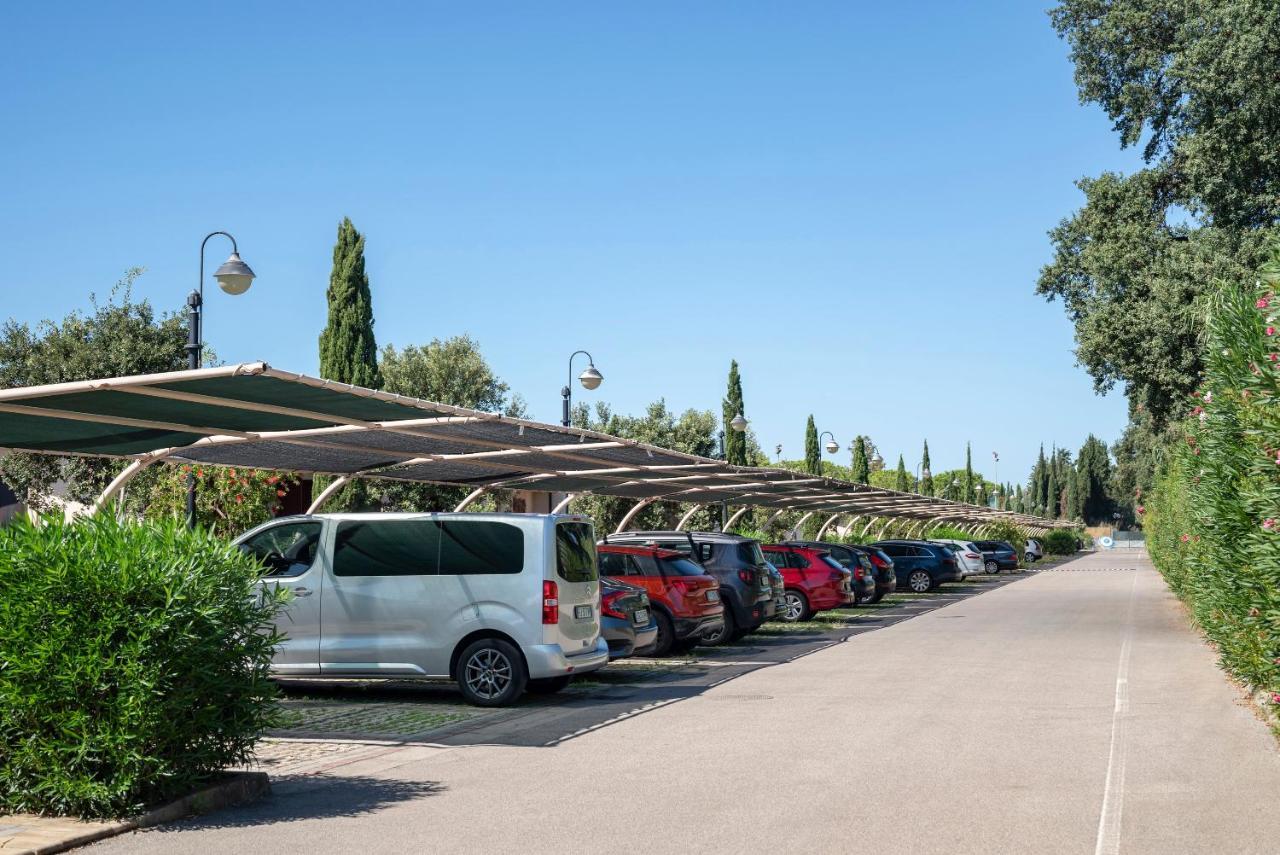 Villaggio Il Girasole Фоллоніка Екстер'єр фото