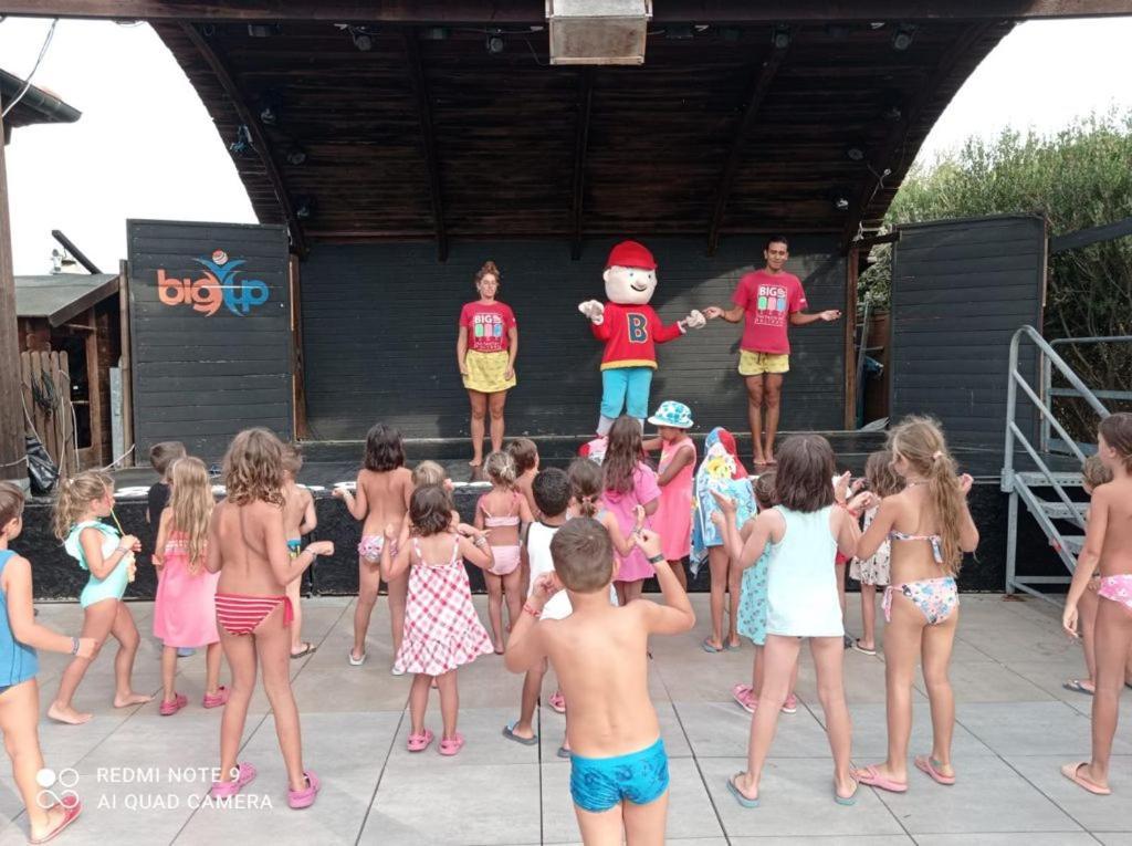 Villaggio Il Girasole Фоллоніка Екстер'єр фото