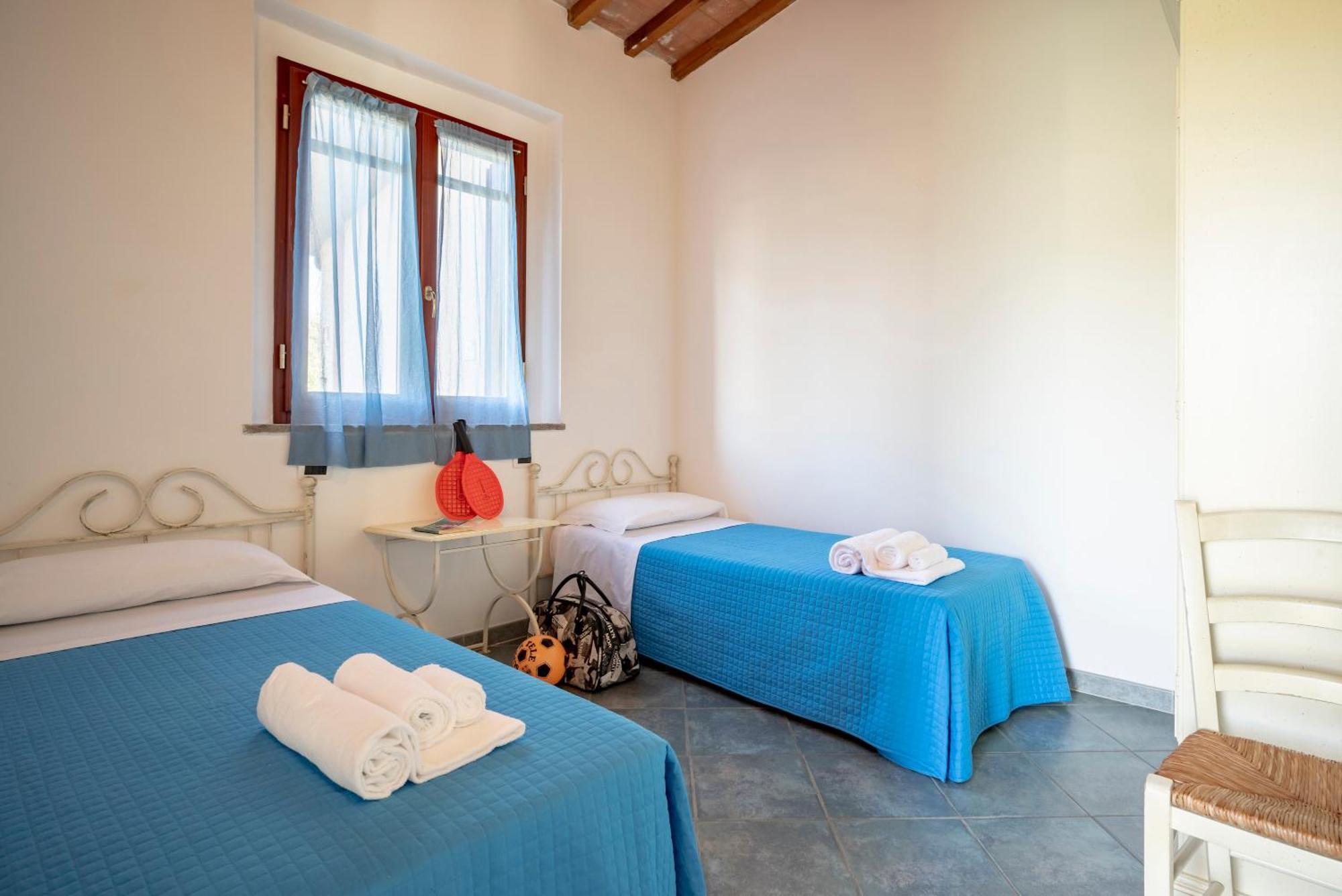 Villaggio Il Girasole Фоллоніка Екстер'єр фото