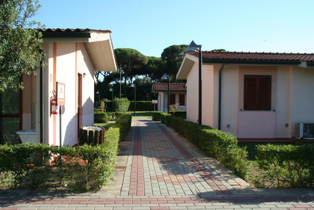 Villaggio Il Girasole Фоллоніка Номер фото