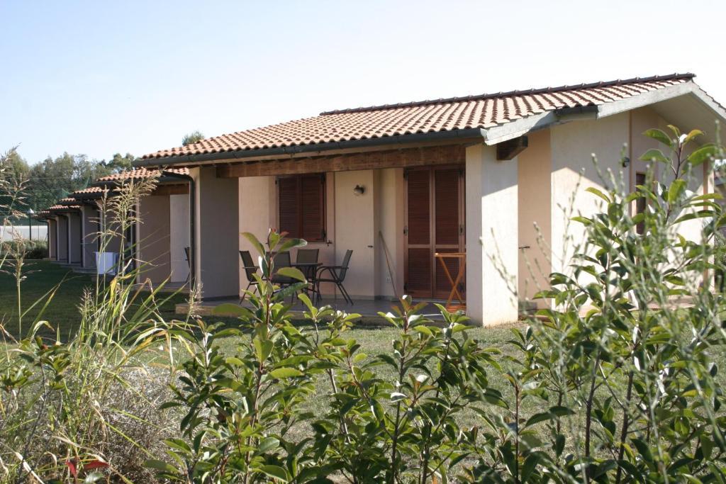 Villaggio Il Girasole Фоллоніка Номер фото